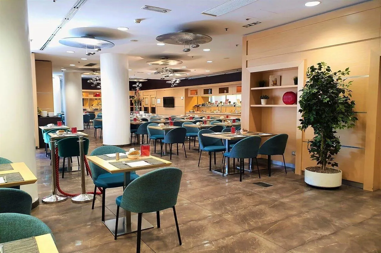 Ramada Plaza By Wyndham Milano Otel İtalya
