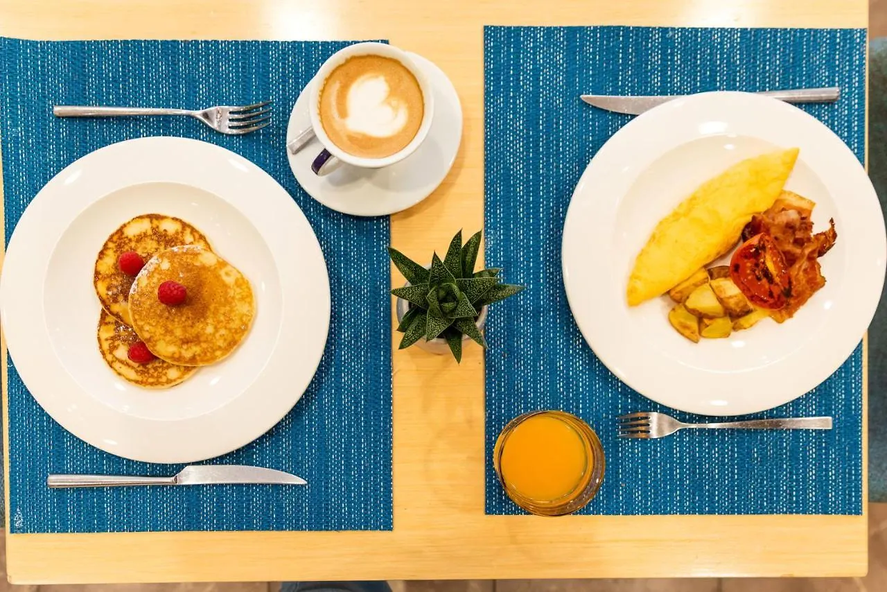 Ramada Plaza By Wyndham Milano Otel İtalya