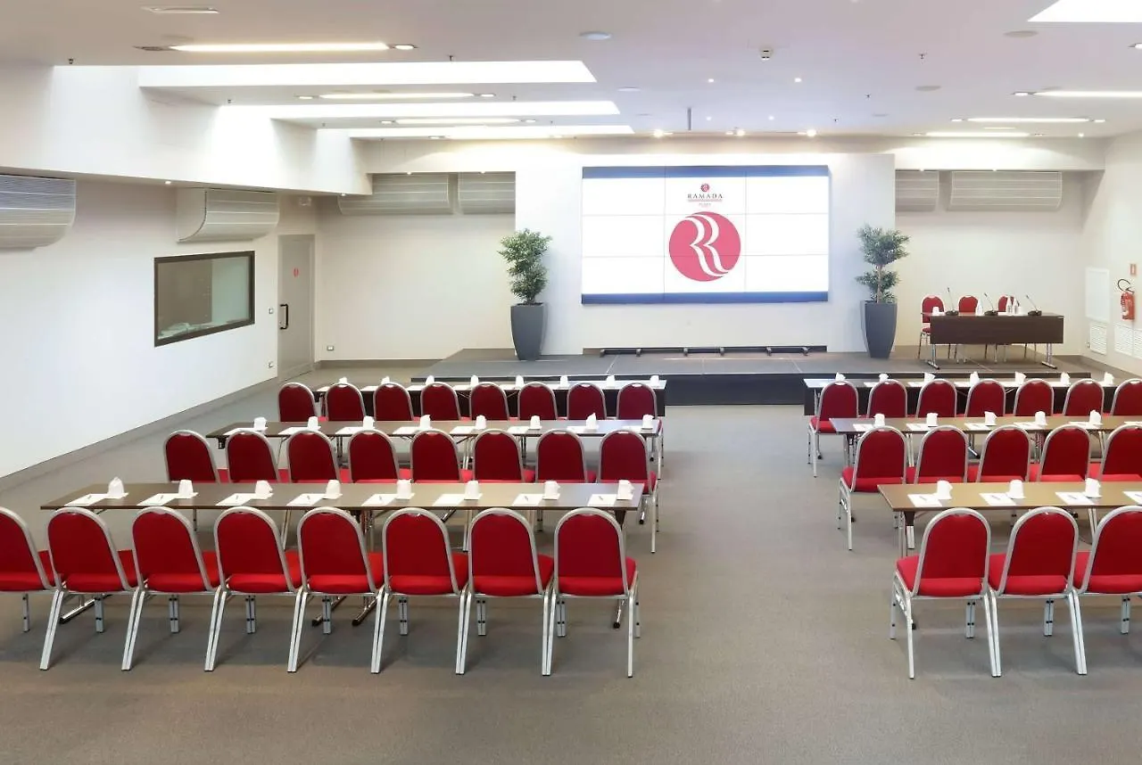 Ramada Plaza By Wyndham Milano Otel