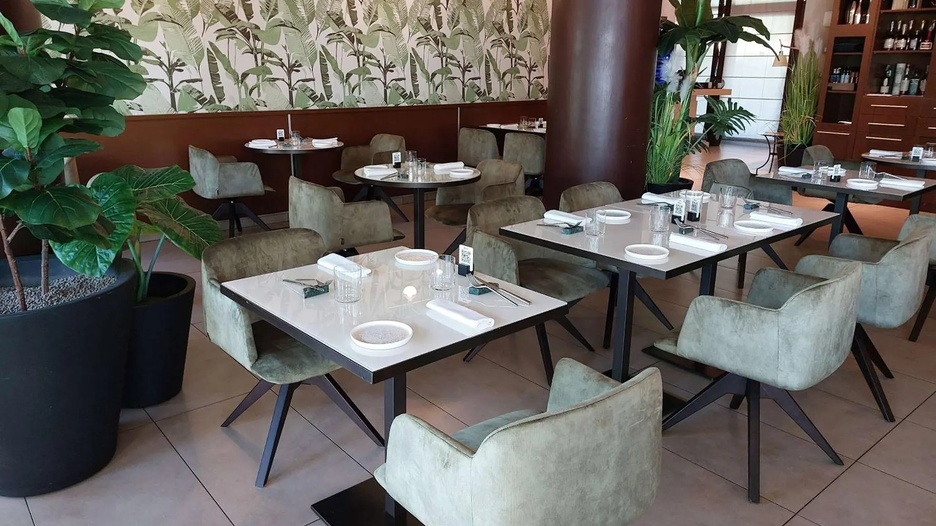 Ramada Plaza By Wyndham Milano Otel