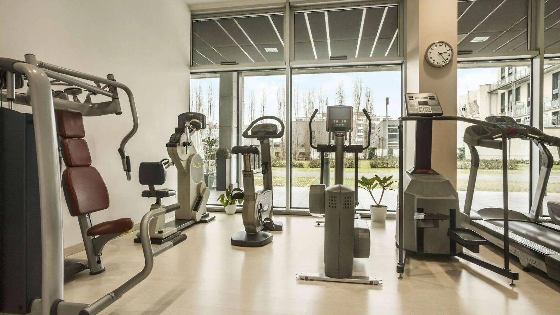 Ramada Plaza By Wyndham Milano Hotel 4*, Milaan